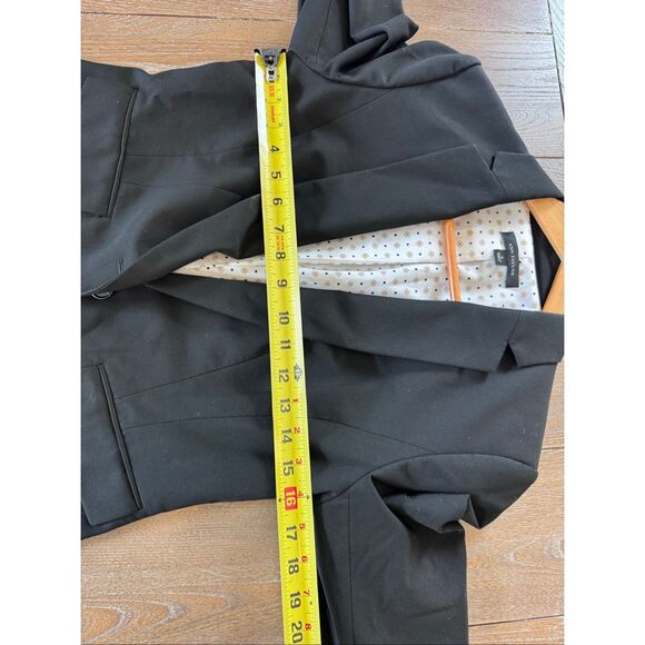 Ann Taylor Black Blazer Size 4 - Picture 8 of 8